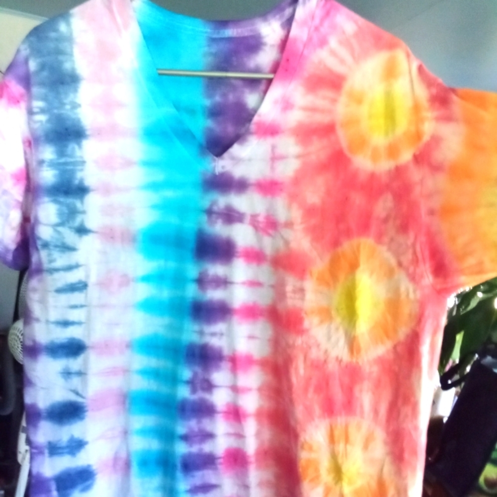 Hand dyed v neck t-shirt